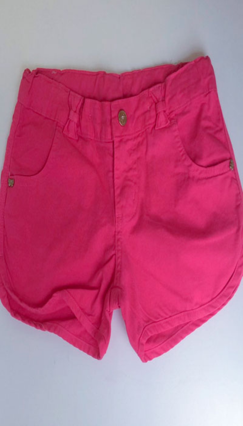 Short Sarja Momi